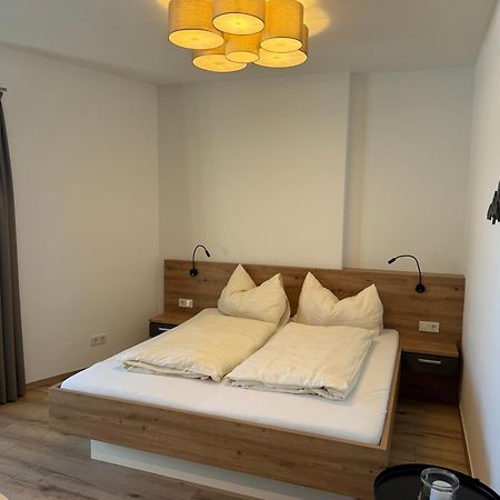 Lungau Living Appartements - Penthouse Санкт-Михель  Экстерьер фото