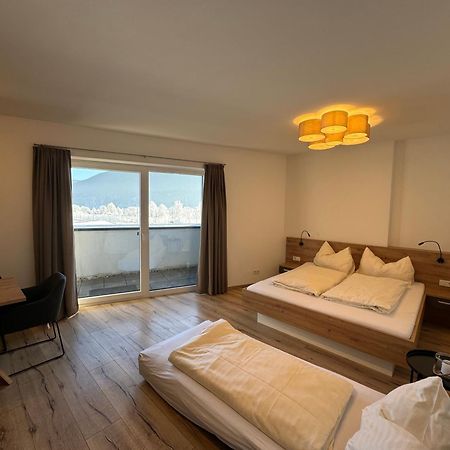 Lungau Living Appartements - Penthouse Санкт-Михель  Экстерьер фото