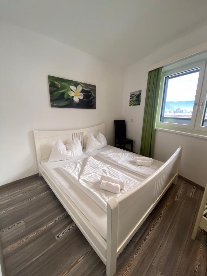 Lungau Living Appartements - Penthouse Санкт-Михель  Экстерьер фото