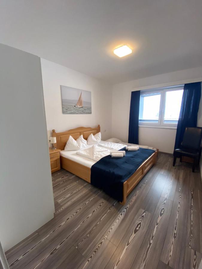 Lungau Living Appartements - Penthouse Санкт-Михель  Экстерьер фото